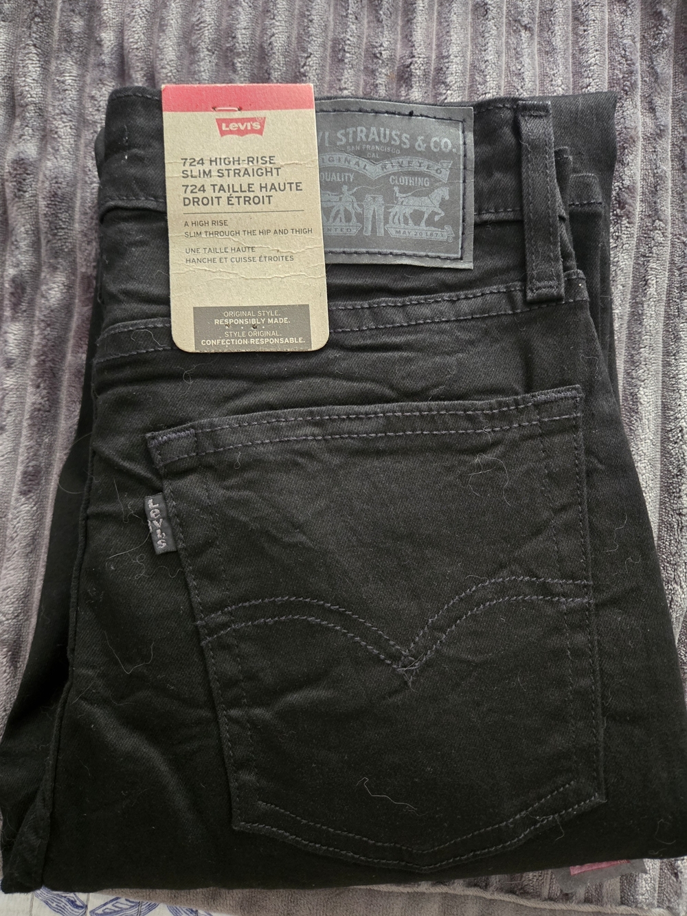 Levi's 724 High Rise Slim Straight Women's Jeans - Black